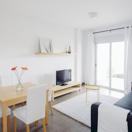 Cornisa Apartments Паталавака Экстерьер фото