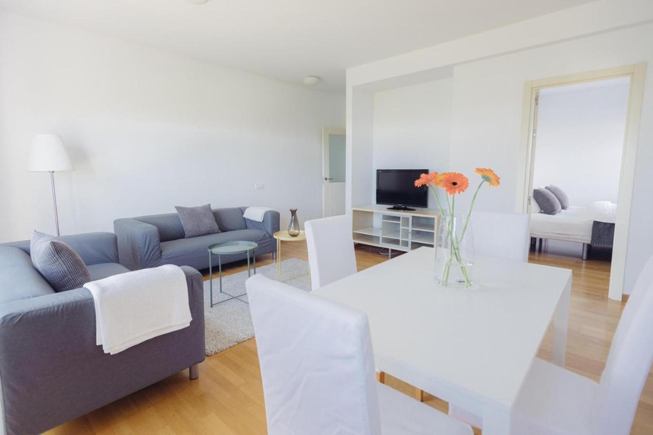 Cornisa Apartments Паталавака Экстерьер фото